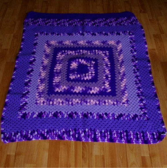 Granny Square Crochet Afghan Blanket Throw Purple - Picture 4 of 4
